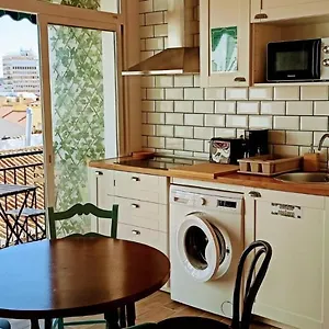 ondaluz-entire-flat-nice-and-cosy-in-malaga.1costadelsol.com/