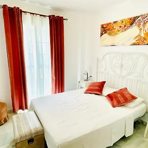 la-pimentera-centro-histrico-apartamento-2-dormitorios.1costadelsol.com/