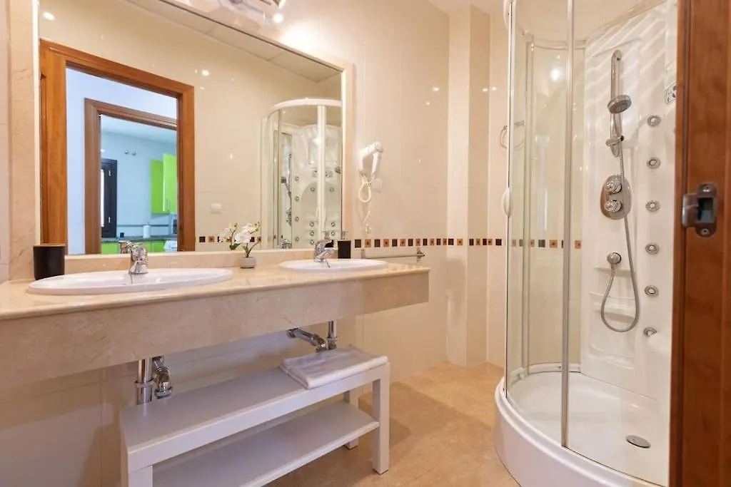 Jdcbi - Peaceful Lovely Apartment In City Center Sevilla España